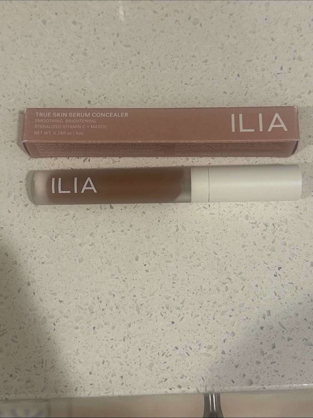 🆕 ILIA True Skin Serum Concealer in Cacao